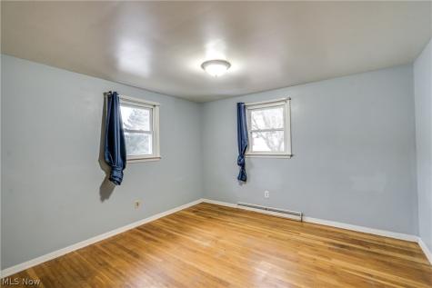 513 Queen Street Minerva OH 44657