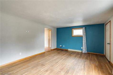 513 Queen Street Minerva OH 44657