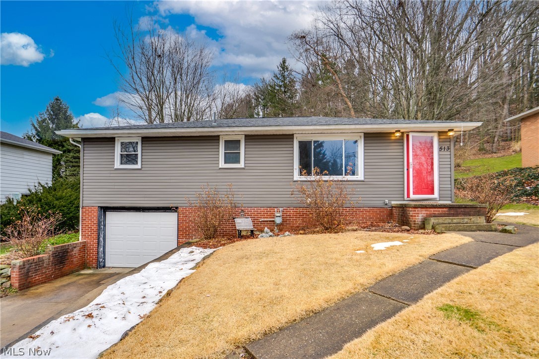 513 Queen Street Minerva OH 44657