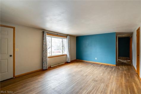 513 Queen Street Minerva OH 44657