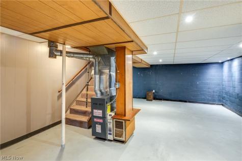 513 Queen Street Minerva OH 44657