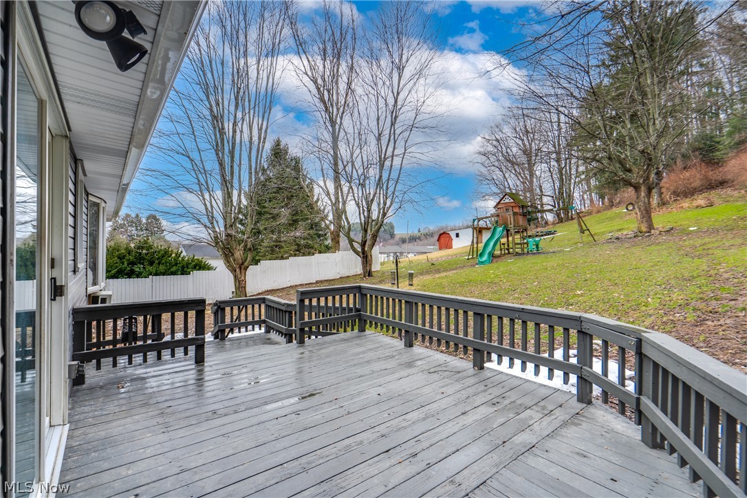 513 Queen Street Minerva OH 44657