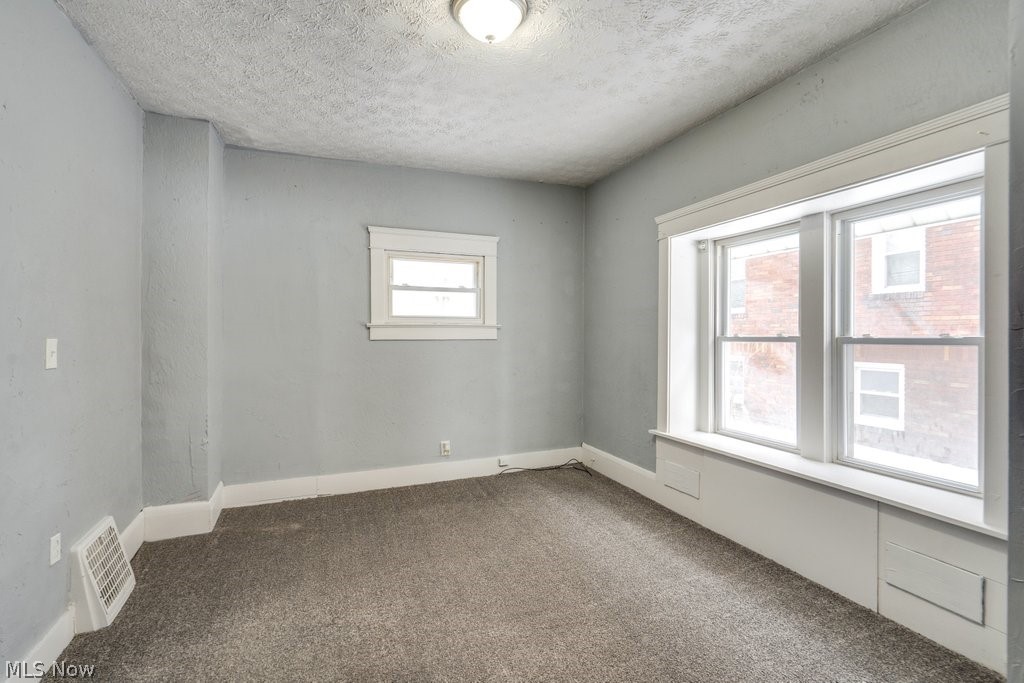 2100 12th Street SW Akron OH 44314