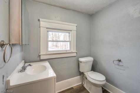 2100 12th Street SW Akron OH 44314