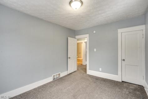 2100 12th Street SW Akron OH 44314