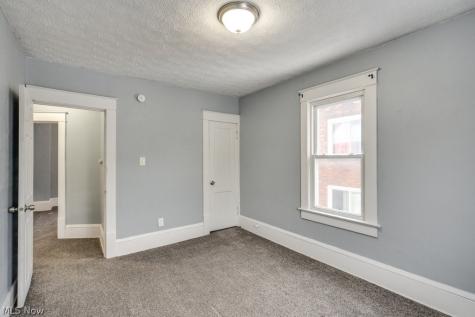 2100 12th Street SW Akron OH 44314
