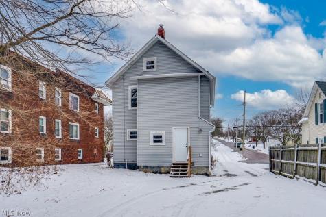 2100 12th Street SW Akron OH 44314