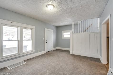 2100 12th Street SW Akron OH 44314
