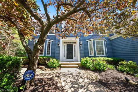 31729 Commodore Court Avon Lake OH 44012