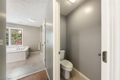31729 Commodore Court Avon Lake OH 44012