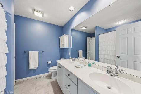 31729 Commodore Court Avon Lake OH 44012