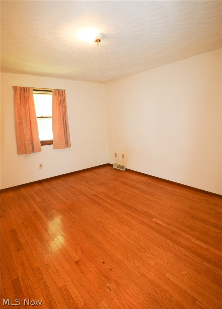 815 W Shore Boulevard Sheffield Lake OH 44054