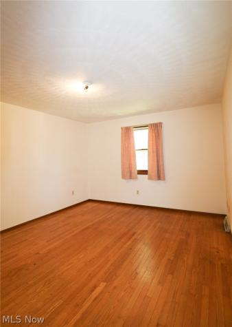 815 W Shore Boulevard Sheffield Lake OH 44054