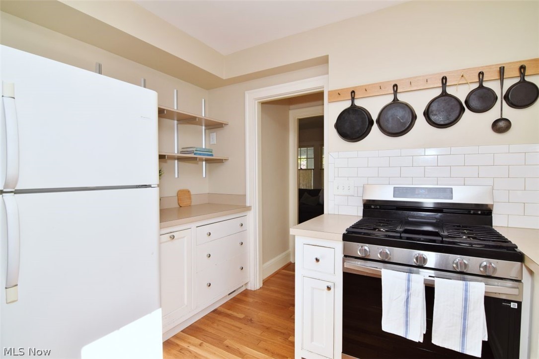 156 E 208 Street Euclid OH 44123