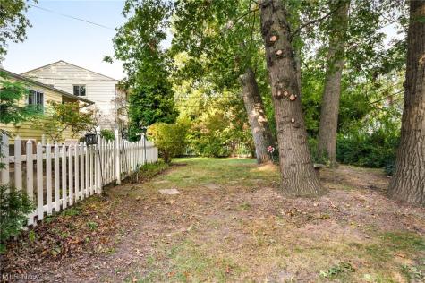 27026 Osborn Road Bay Village OH 44140