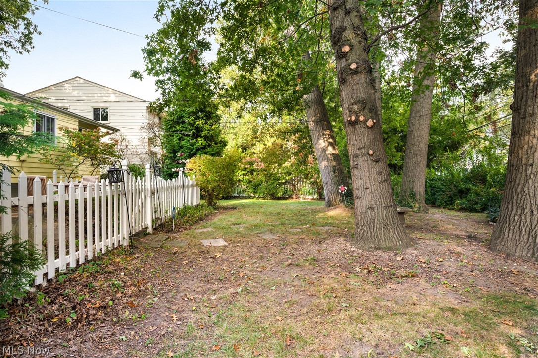 27026 Osborn Road Bay Village OH 44140