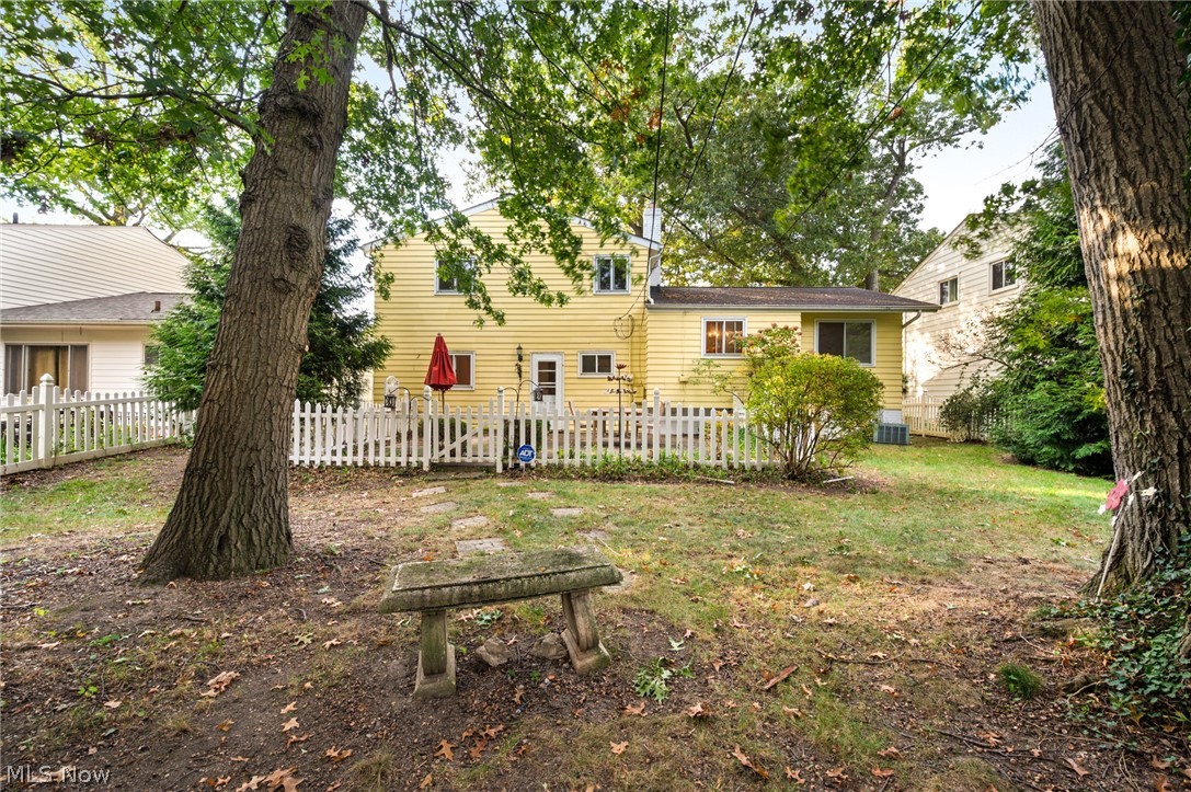 27026 Osborn Road Bay Village OH 44140