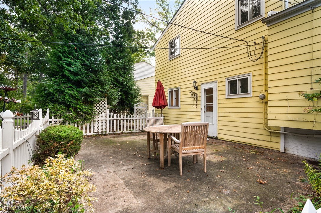 27026 Osborn Road Bay Village OH 44140