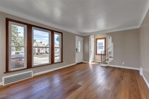 4107 Torrington Avenue Parma OH 44134