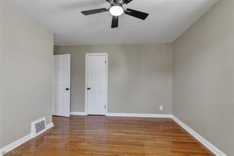 4107 Torrington Avenue Parma OH 44134