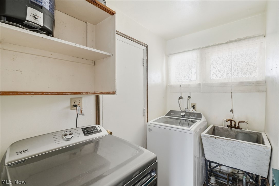 6545 Aylesworth Drive Parma Heights OH 44130