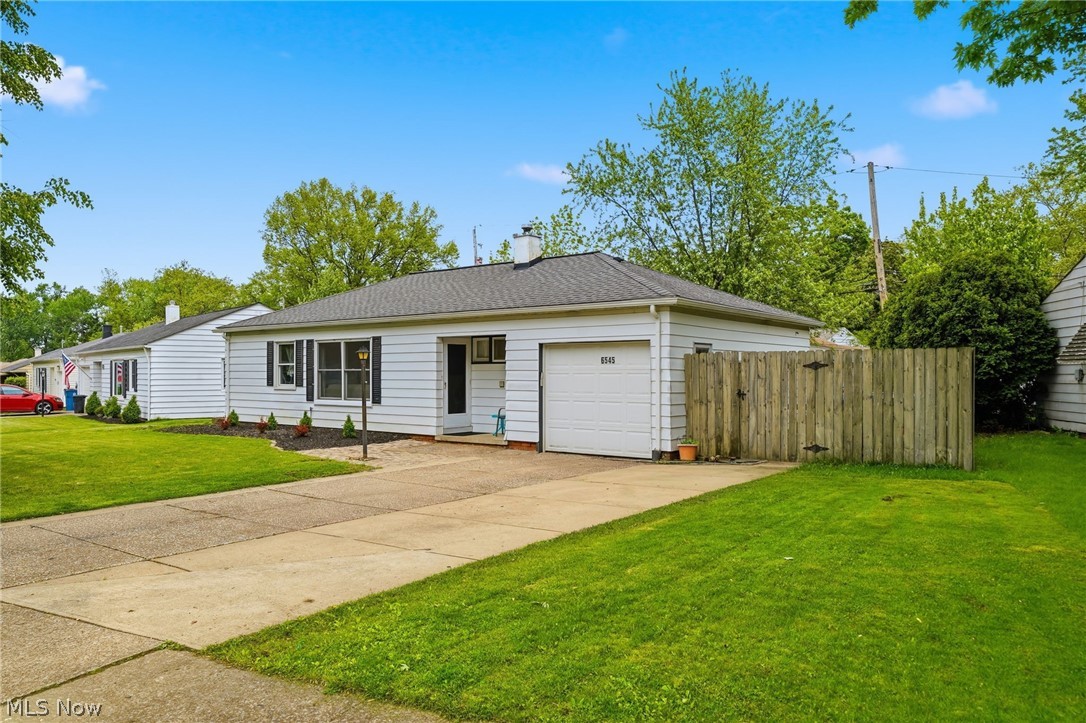 6545 Aylesworth Drive Parma Heights OH 44130