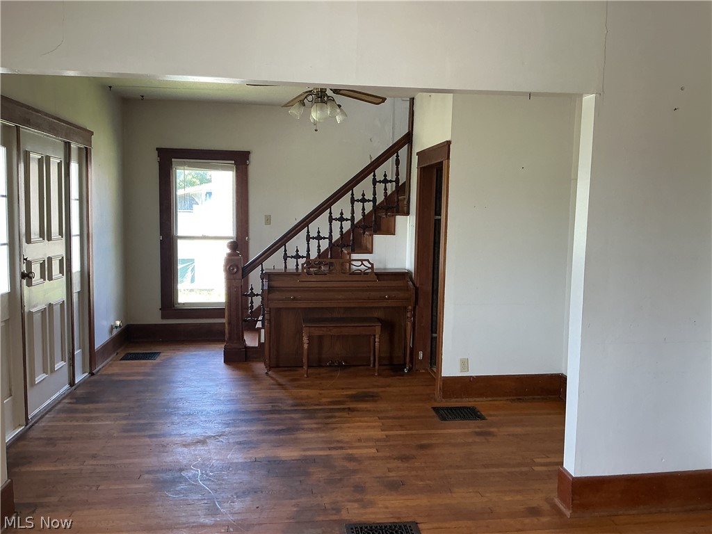 122 Clay Street Frazeysburg OH 43822