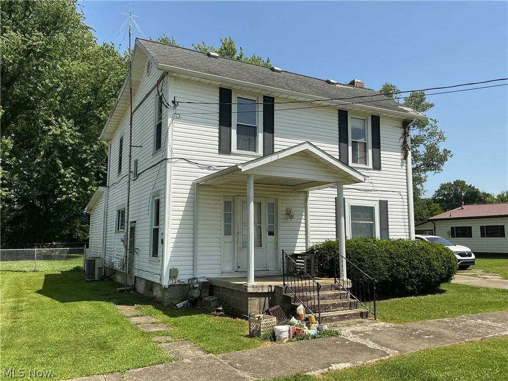 122 Clay Street Frazeysburg OH 43822