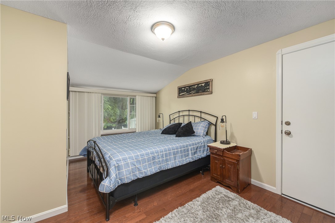27200 Fullerwood Drive Euclid OH 44132