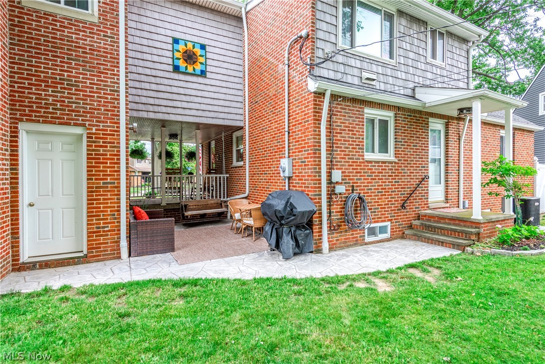 27200 Fullerwood Drive Euclid OH 44132