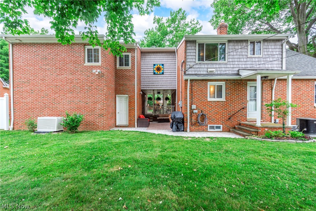 27200 Fullerwood Drive Euclid OH 44132