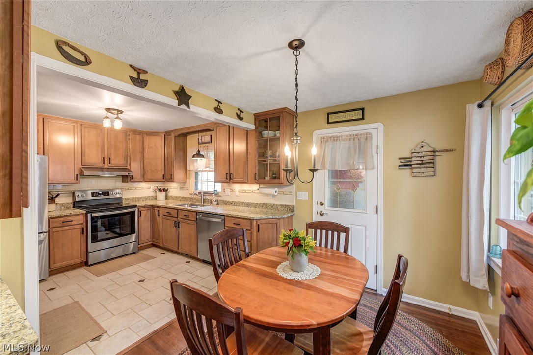27200 Fullerwood Drive Euclid OH 44132