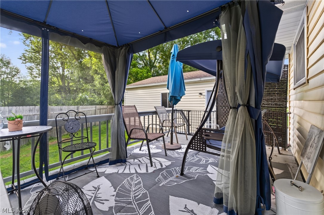 4385 Stoneybrook Drive SE Warren OH 44484