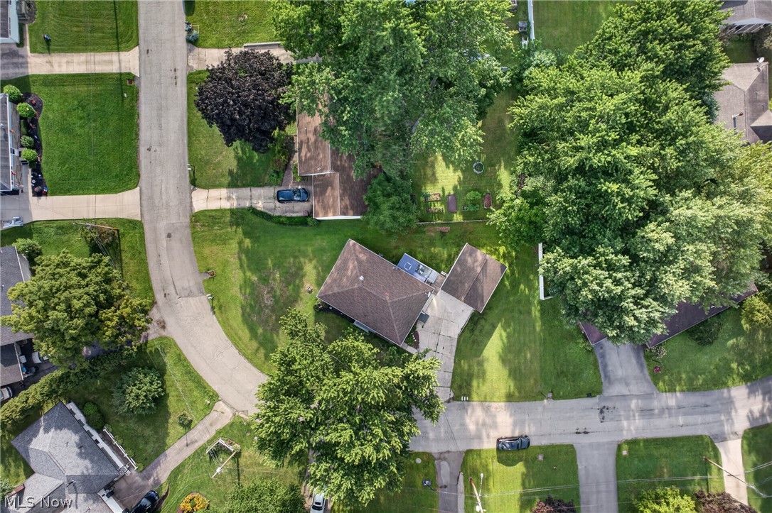 4385 Stoneybrook Drive SE Warren OH 44484