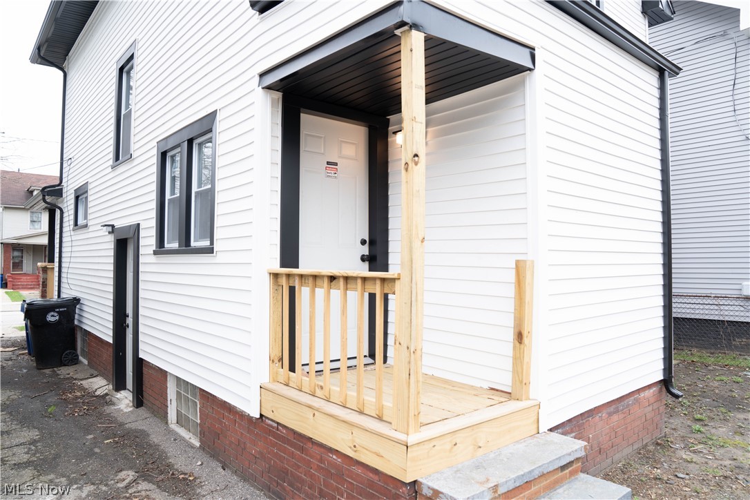 9013 Empire Avenue Cleveland OH 44108