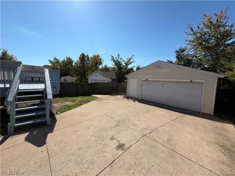 4628 E 173rd Street Cleveland OH 44128