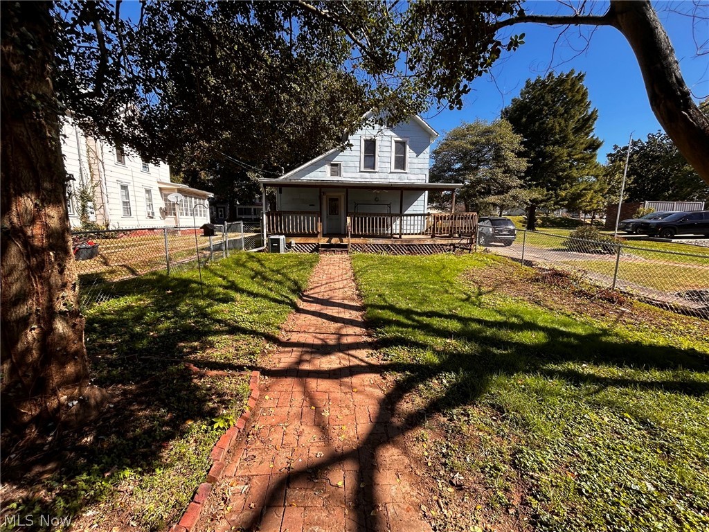 625 Second Street Marietta OH 45750