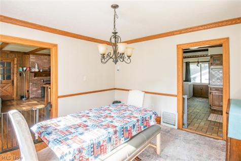 706 Crestview Avenue Akron OH 44320