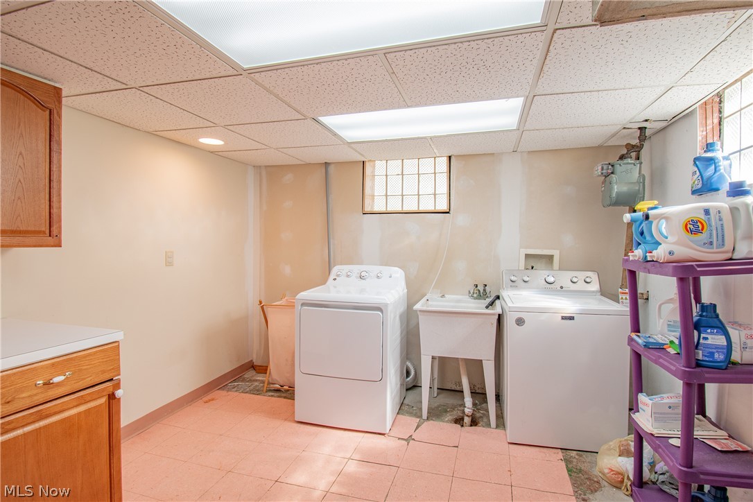 706 Crestview Avenue Akron OH 44320