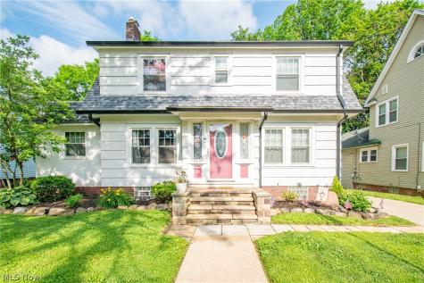 706 Crestview Avenue Akron OH 44320