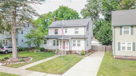 706 Crestview Avenue Akron OH 44320