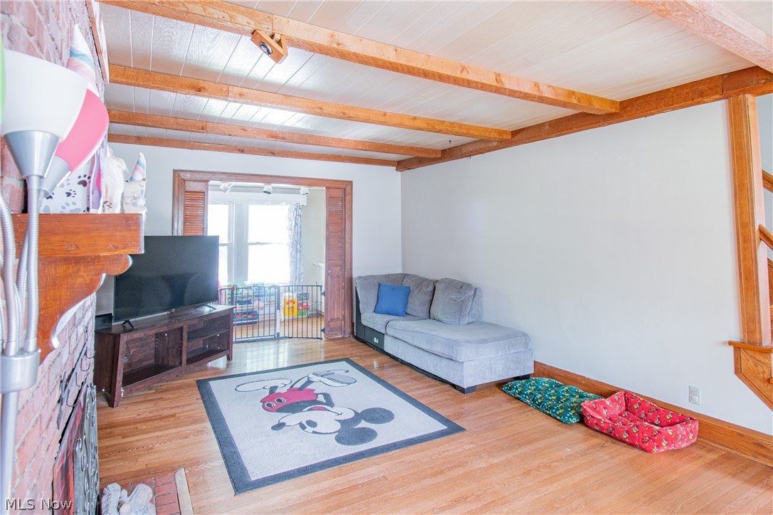 706 Crestview Avenue Akron OH 44320
