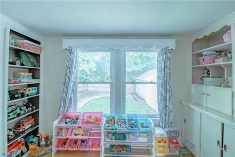 706 Crestview Avenue Akron OH 44320