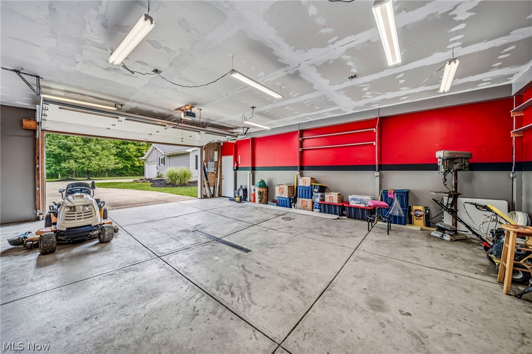 9225 Willson Drive Chagrin Falls OH 44023