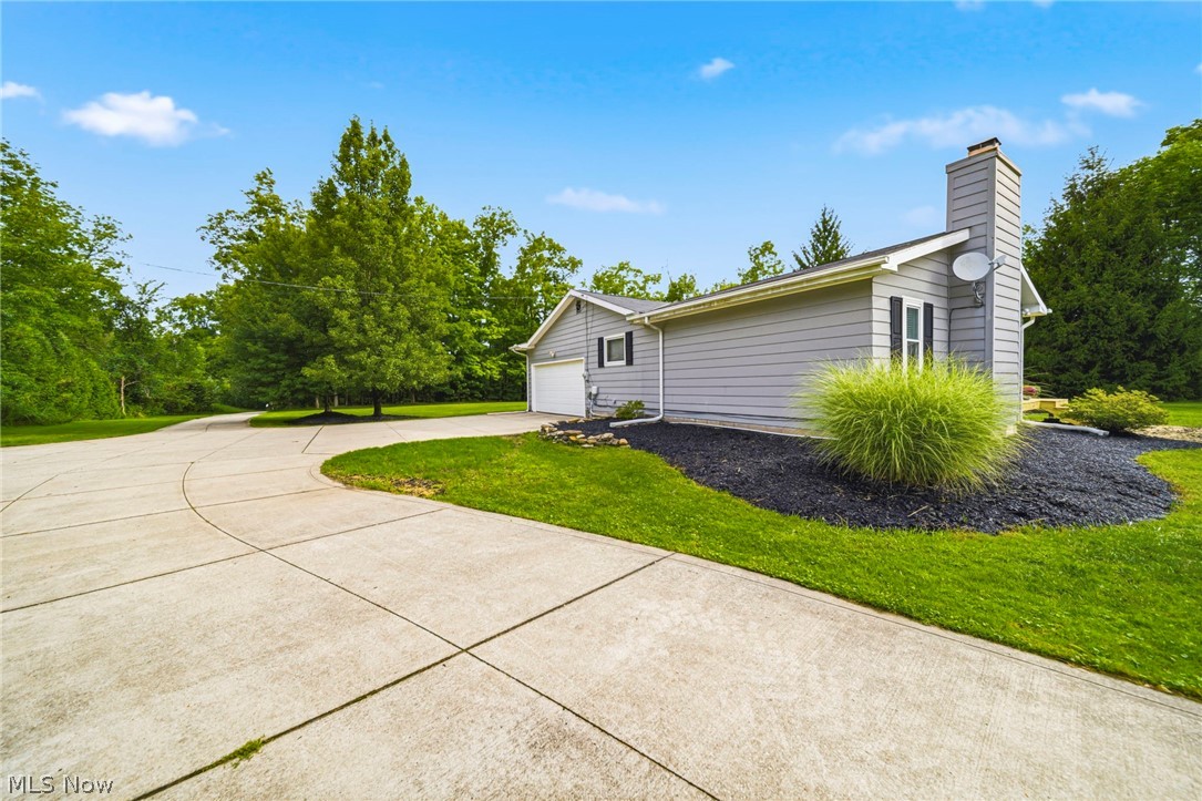 9225 Willson Drive Chagrin Falls OH 44023