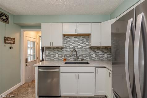 3141 8th Street Cuyahoga Falls OH 44221