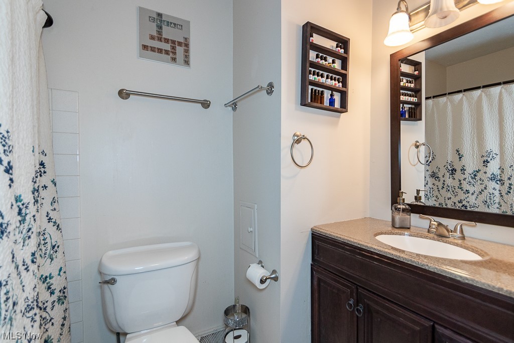 34840 Iris Lane Eastlake OH 44095