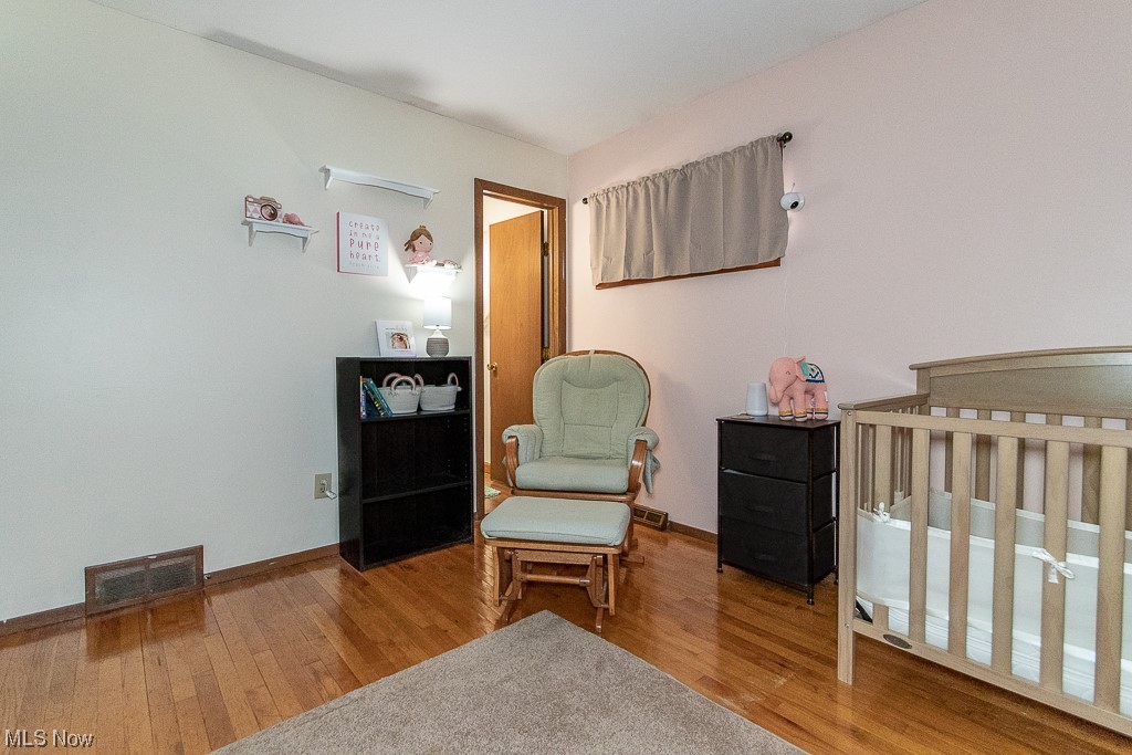 34840 Iris Lane Eastlake OH 44095