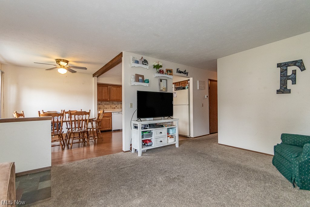 34840 Iris Lane Eastlake OH 44095