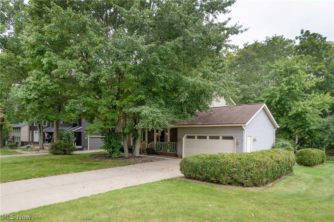 3846 Golden Wood Way Uniontown OH 44685